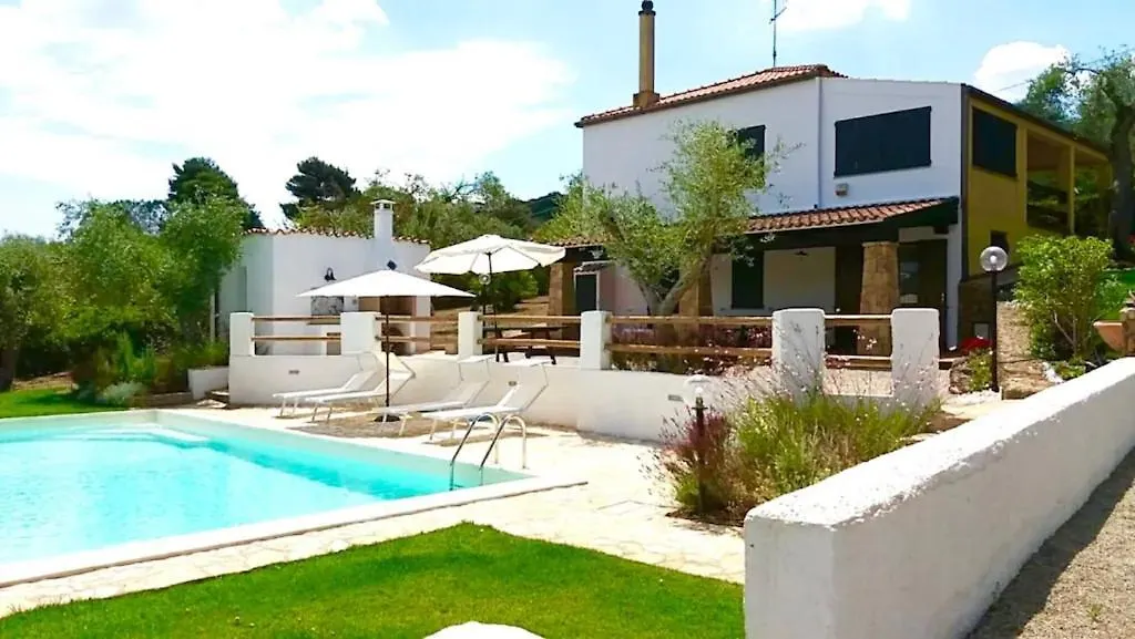 Alghero Villa Melissa Per 6 Persone Con Piscina E Giardino 0*,  Itálie