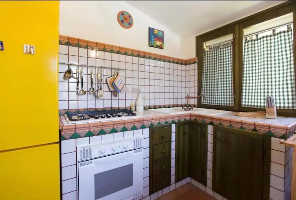 Alghero Villa Melissa Per 6 Persone Con Piscina E Giardino